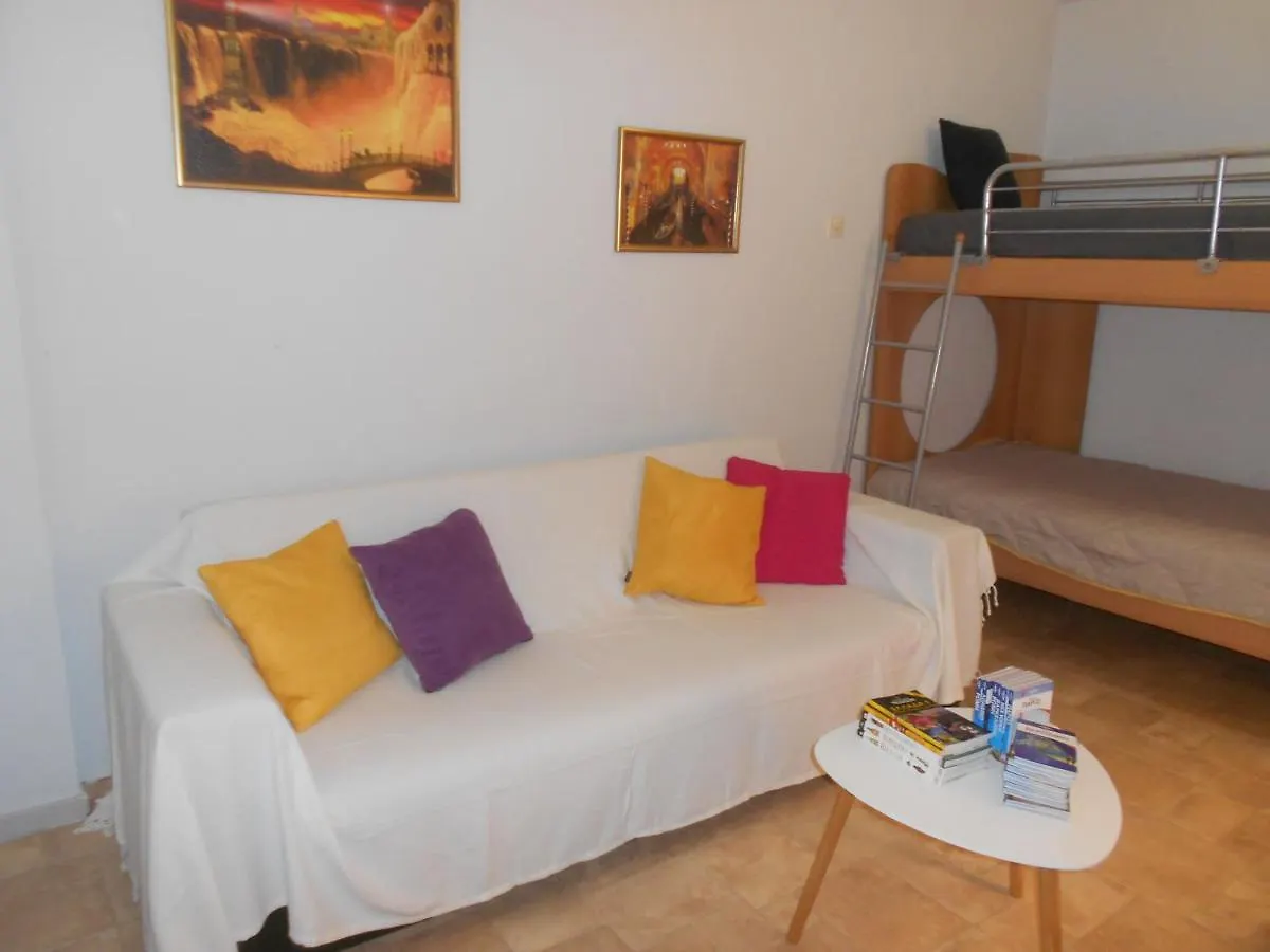 Apartment Near Kamara Салоники Греция